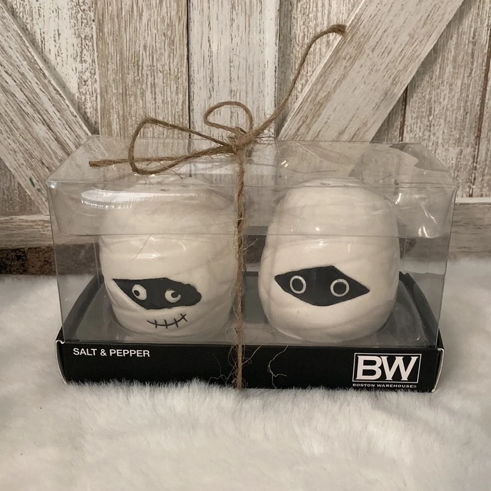 Halloween Mummy Shakers